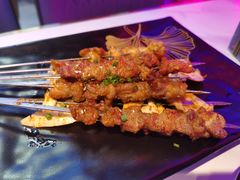 小柒羊肉串-钳小柒·小龙虾蓝龙王烧烤夜宵(长寿路店)
