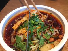 凉皮-村外有星光小食铺(长嘉汇店)