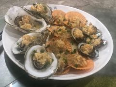 -四川小胡子海鲜(丁村万人海鲜广场店)