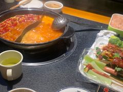 -两三事小郡肝串串香火锅(桂庙店)