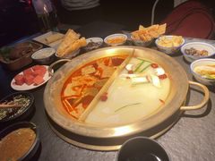 -九鼎轩脆毛肚火锅(南京东路店)