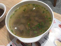血汤-泰煌鸡·上海白斩鸡·鸡汤面(万航店)