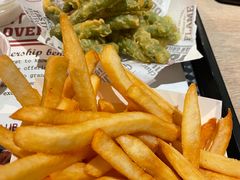 -The Habit Burger Grill 哈比特汉堡(复兴soho店)