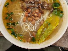 -杨大叔爱面子·四川小吃(岗头店)