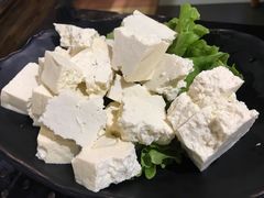 -洪氏嗨捞·广东猪肚鸡·椰子鸡火锅(西咸万象城店)