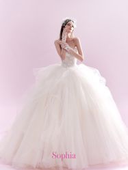 -Renee芮亦婚纱(原丽莎)