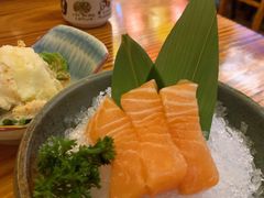 三文鱼刺身-坂吉屋·居酒屋深夜食堂(龙湖店)