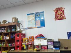 -二钢串叔麻辣烫(华龙大厦店)