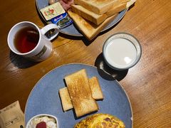 -JINNS锦时 steak&pizza(浸信会礼拜堂旧址店)