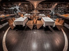 -钟书阁(珍园店)