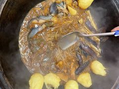 -边江铁锅炖鱼(振八街店)