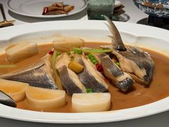 鲳鱼烧年糕-新荣记(BFC外滩金融中心店)