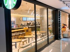 -星巴克臻选(北京银泰店)