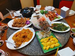 -光海鲜鱼翅餐厅(叻差拉披色路店)