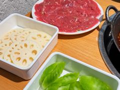 -三个四川人火锅(华联商厦店)