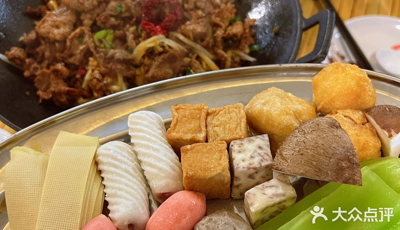 在桂林，最近好像很流行吃牛肉火锅呀～