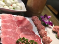 -老房老舍重庆火锅(假日城市店)