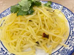 -金牌餐厅·天津菜·八珍豆腐·老爆三(瓷房子店)