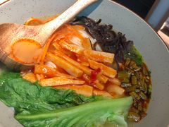 -百春原湖南牛肉粉(百联世纪店)