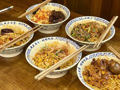 -梅溪·小伙子干挑面(安吉总店)