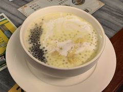 榴莲兰香子西米露-甜津美