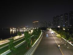 -南京眼步行桥