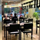 🏙️坐拥城央美景的露台bistro