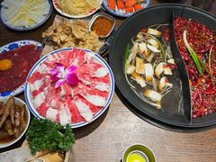 -萍姐火锅·公路夜市(武汉首店)