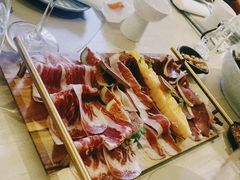 -斯普汇生蚝牛排馆(中骏世界城店)