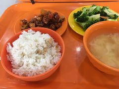 -上海外国语大学（松江校区）食堂