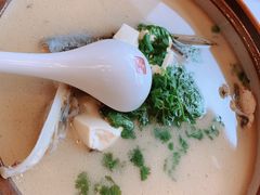 千岛湖鱼头汤-宁波状元楼酒店(和义路店)