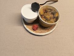 -轻蔬不用等·素食(江苏路店)