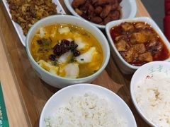 -老乡鸡(东方广场店)