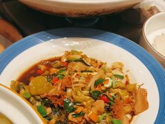 -香山湖家家宴(中山陵店)