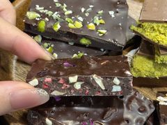 -Laderach 莱德拉(上海环贸iapm店)