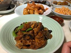 小吊烧酿面筋-小吊梨汤·北京菜·烤鸭(鸟巢店)