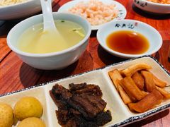 -裕兴记•蟹黄面馆(人民广场店)