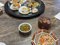 鲍鱼-日进一片海.生腌海鲜火锅.宵夜烧烤(三里屯总店)