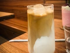 拿铁咖啡-琥珀咖啡 Ambercoffee