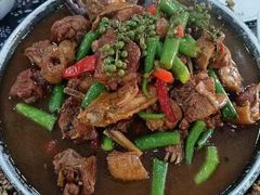 -八两八金·莱芜特色炒鸡(市南漳浦路店)