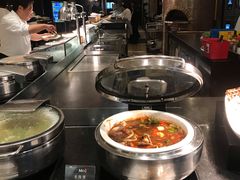 -上海西藏大厦万怡自助餐厅(徐汇店)
