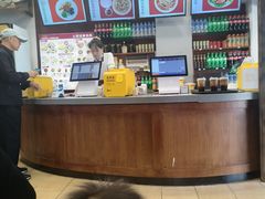 -桥香园云南过桥米线(金马碧鸡店)