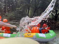 -雅鲁激流探险漂流