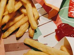 -汉堡王(金鹰天地广场店)