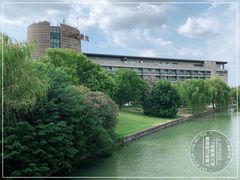 -上海佘山世茂艾美酒店
