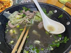 -大众跷脚牛肉馆·非遗传承单位(峨眉山店)