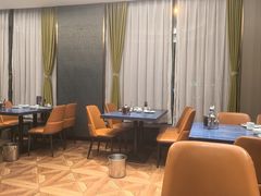 -小渔莊•地道胶东菜(旅游路万象省博物馆店)