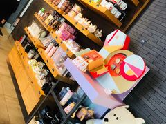 -星巴克臻选(济南万达店)