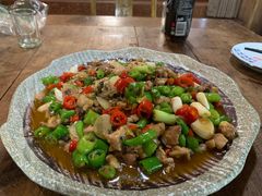 青椒鸡-青城甲(青城山店)