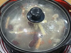 -濠轩阁特色生蚝火锅(水湾路店)